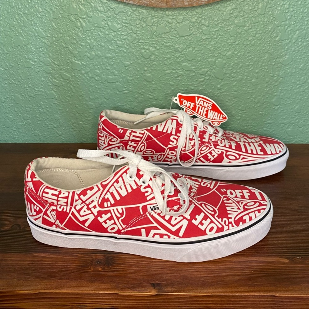 VANS Men's Doheny Off The Wall Print Red/White Size 8 Sneaker - Picture 2 of 6